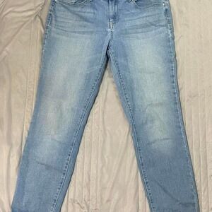 Light blue denim skinny jeans size 10 Jessica Simpson